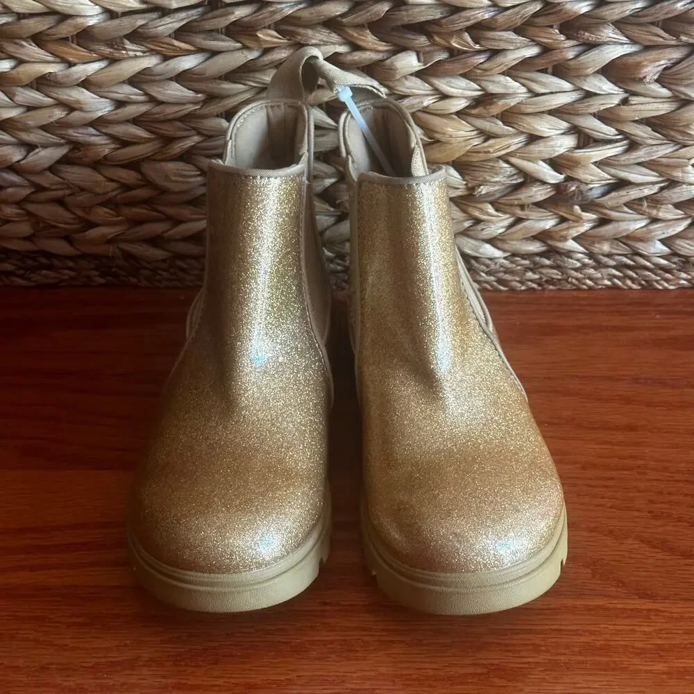 NATIVE Kensington Treklite Glitter Boots sz 5 Gold Rainboots